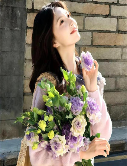 票房冠军：女人的抗战不同结局版本比较：导演剪辑版差异分析